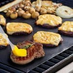 5 Best UK BBQ Grill Mats - What are They and How They Work